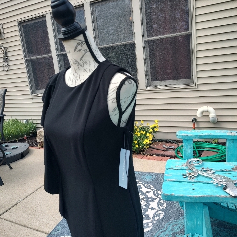 London Times Size 6 Amazing Black Dress! - Picture 4 of 10